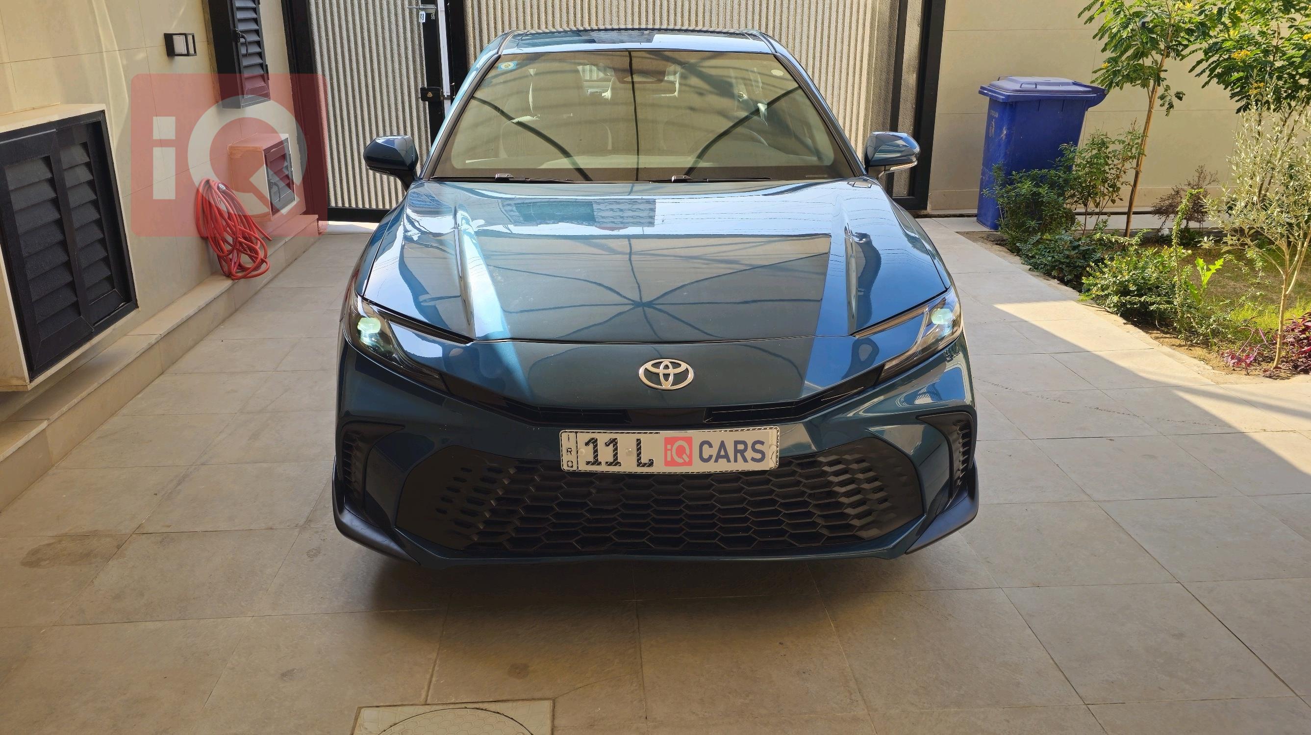 تۆیۆتا کامری